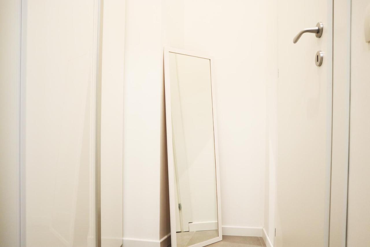 Apartamento Navigli Tiny Bright House Milán Exterior foto
